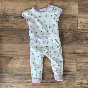 Baby girls pant body suit
